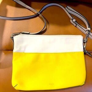 Shoulder bag yellow and off white